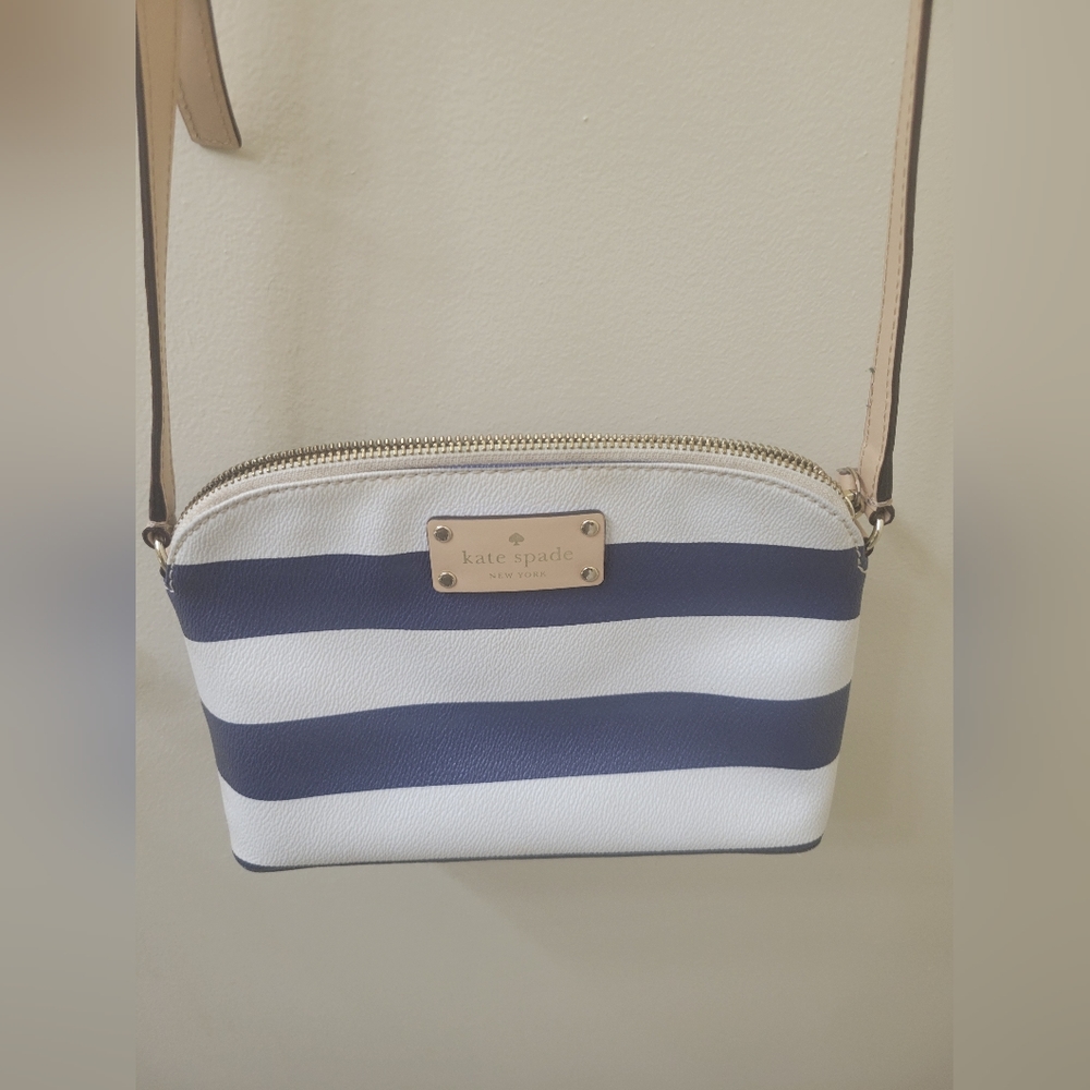 Kate spade purse